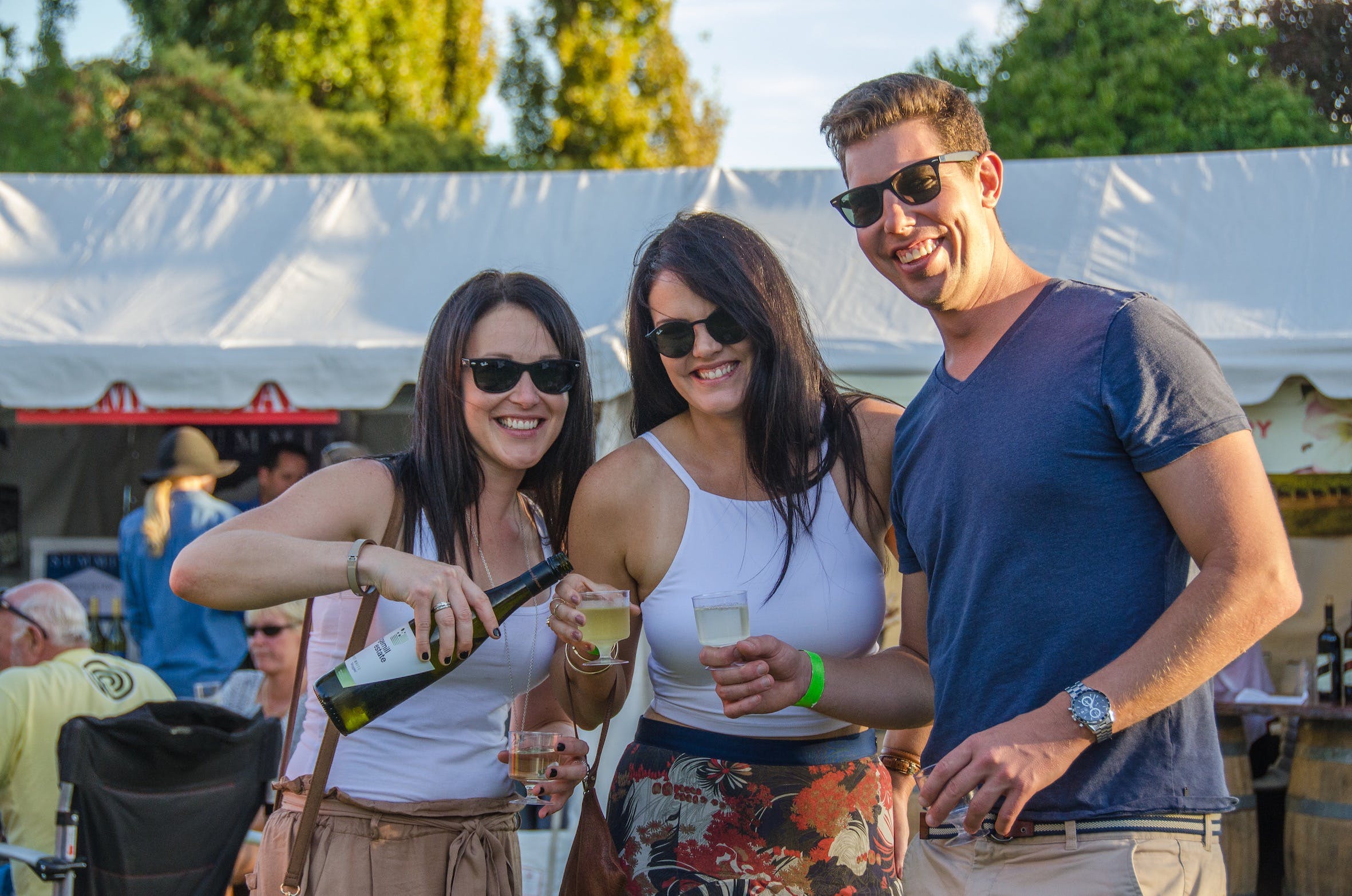 Stanthorpe Apple and Grape Harvest Festival - Pubs and Clubs