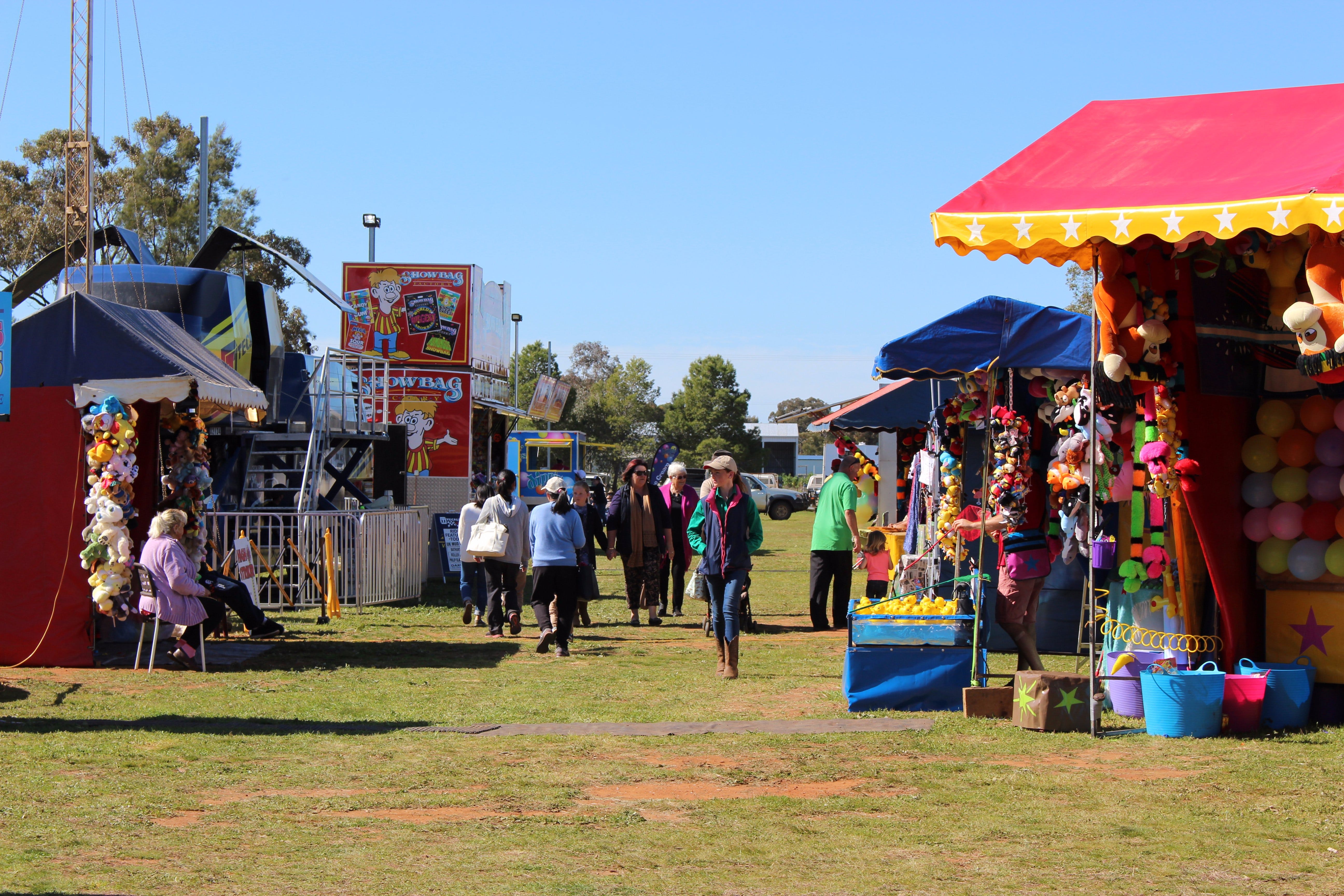 Trundle Agricultural Show - Pubs and Clubs