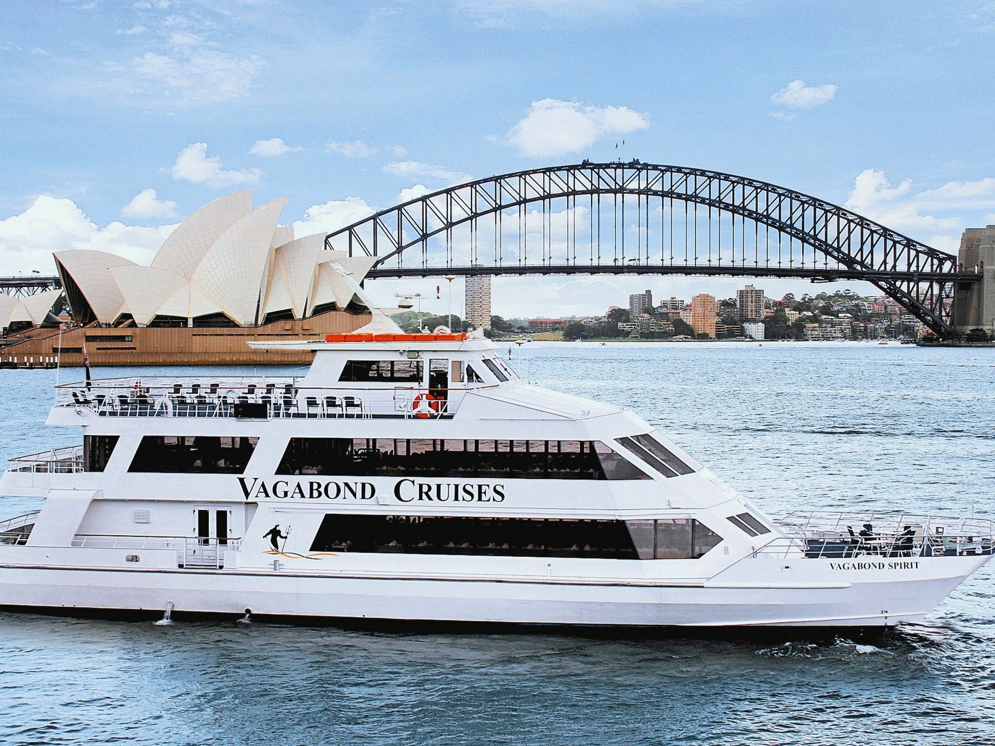 Australia Day Lunch Cruise - Sydney Tourism