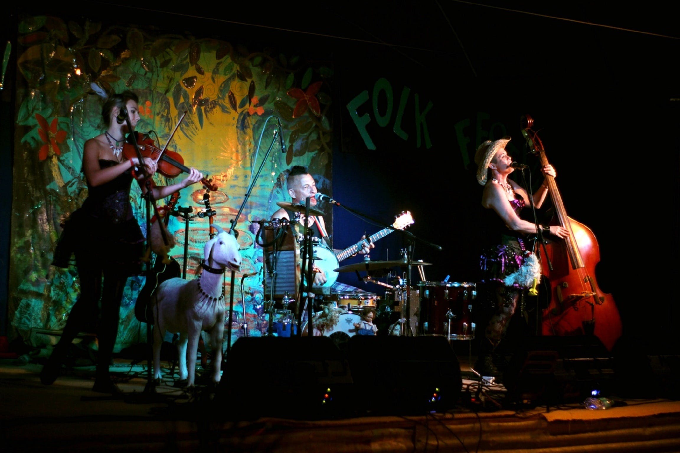 Bony Mountain Folk Festival - Geraldton Accommodation