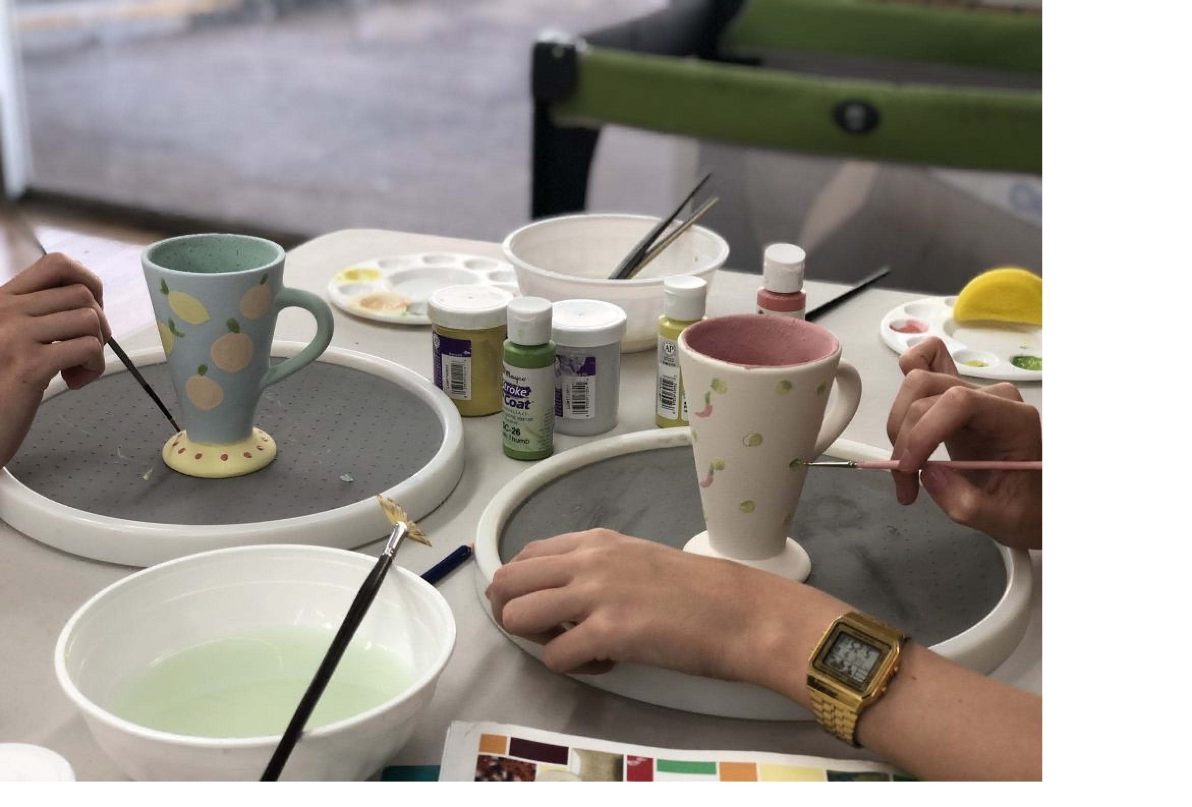 Ceramic Painting Class - eAccommodation