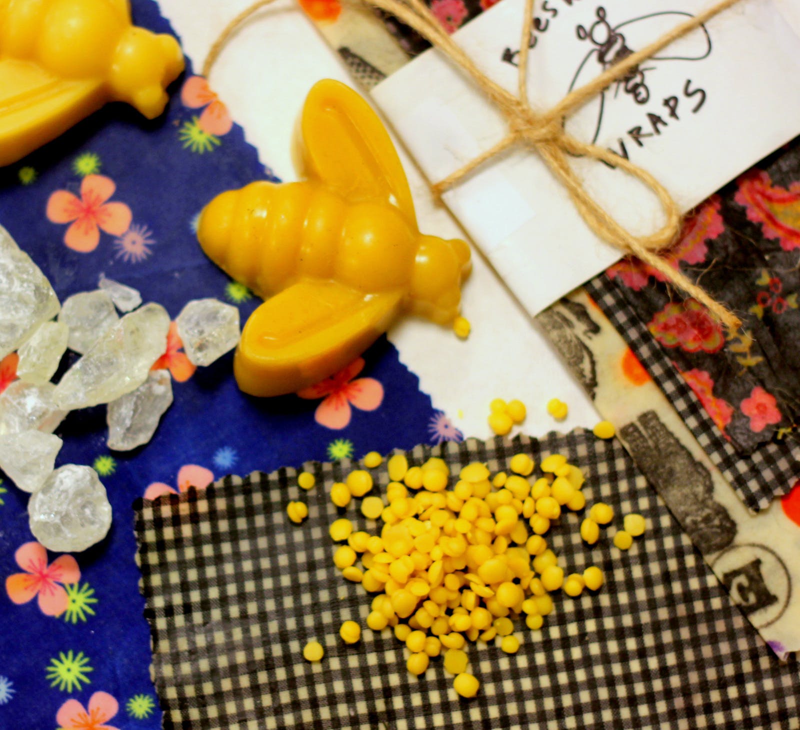 Online live streaming class Make Your Own Beeswax Wraps - Tourism Bookings WA