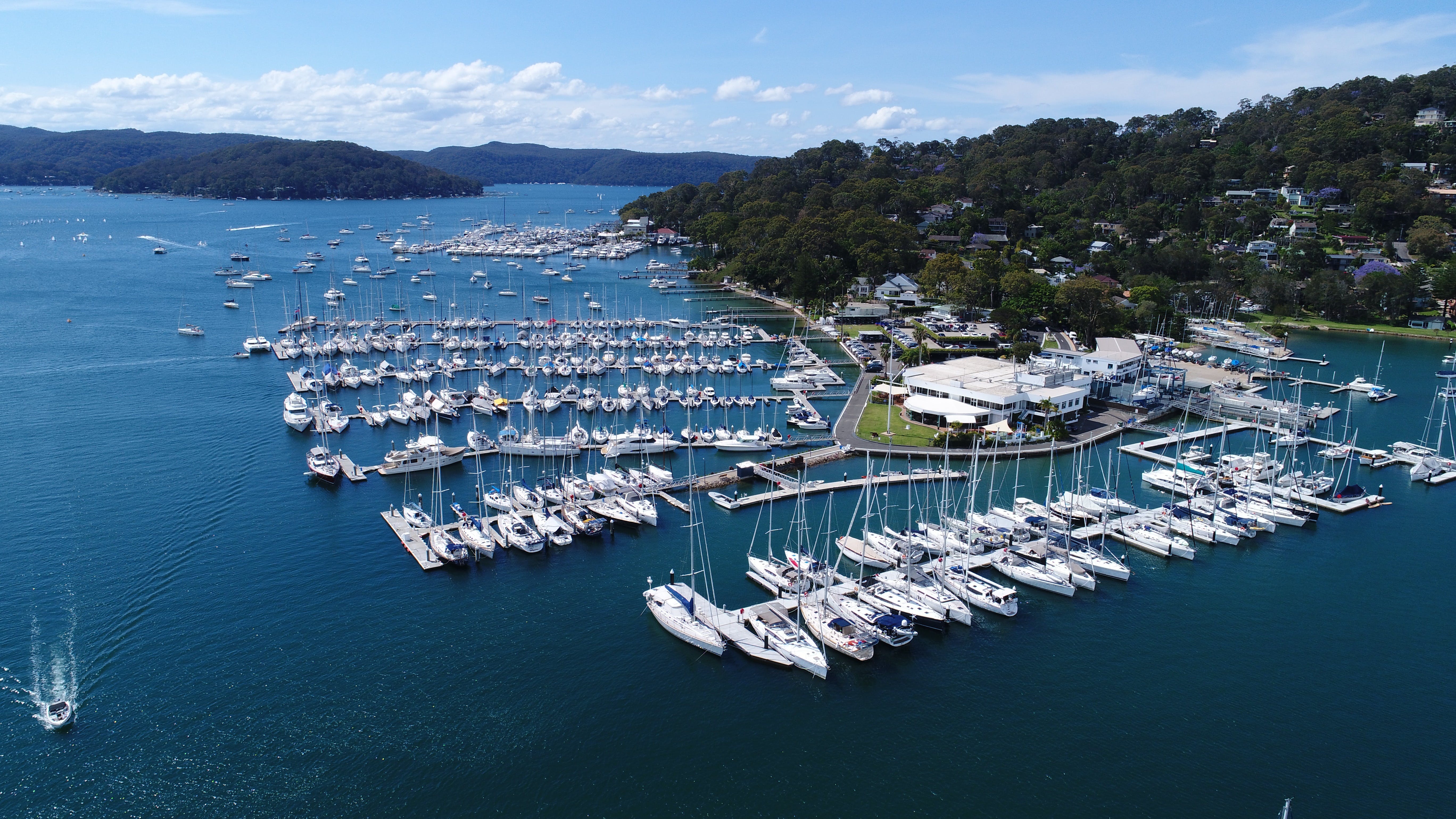 Club Marine Pittwater To Coffs Harbour Yacht Race - thumb 2
