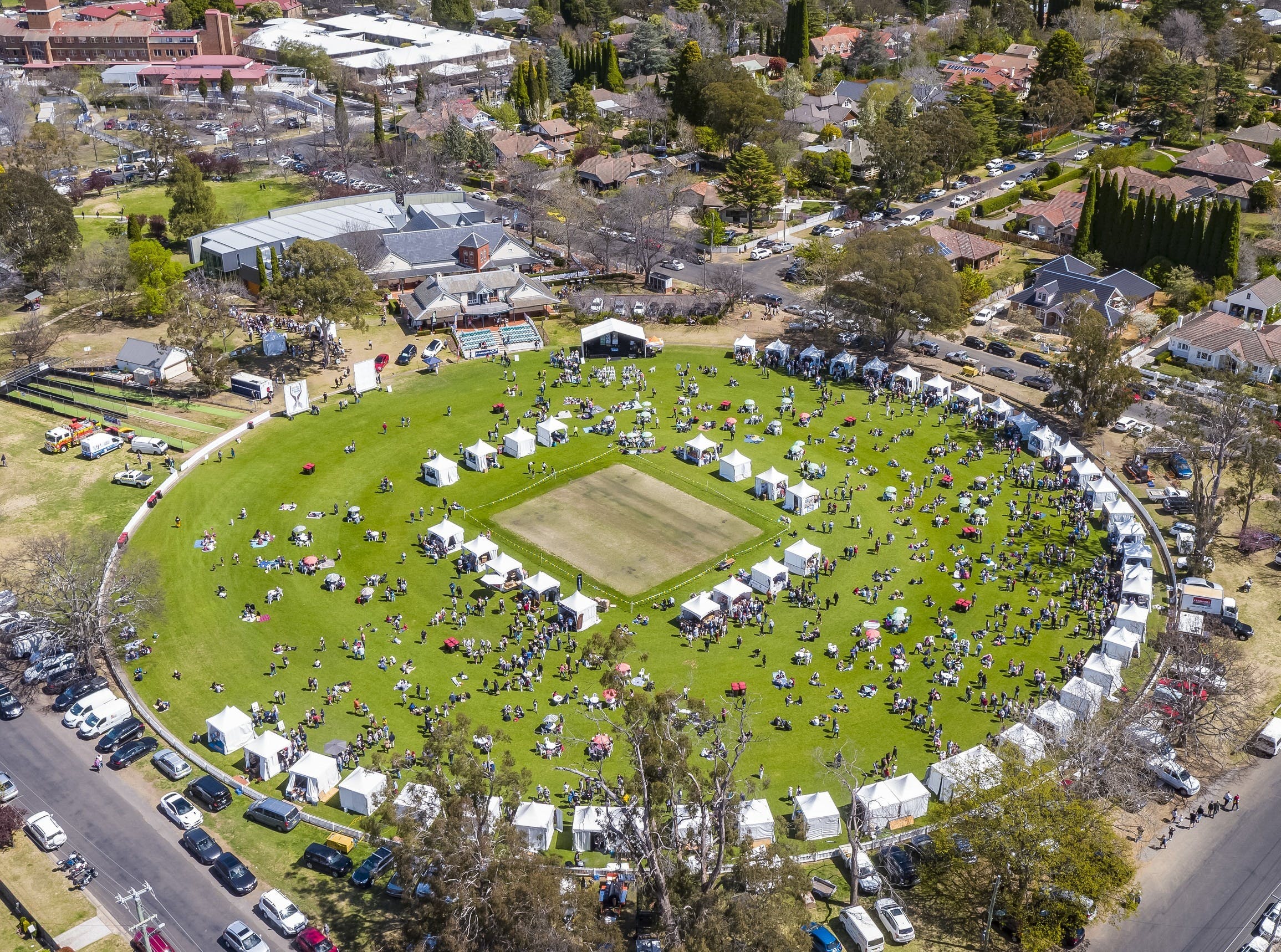 Southern Highlands Food and Wine Festival - Tourism Bookings WA