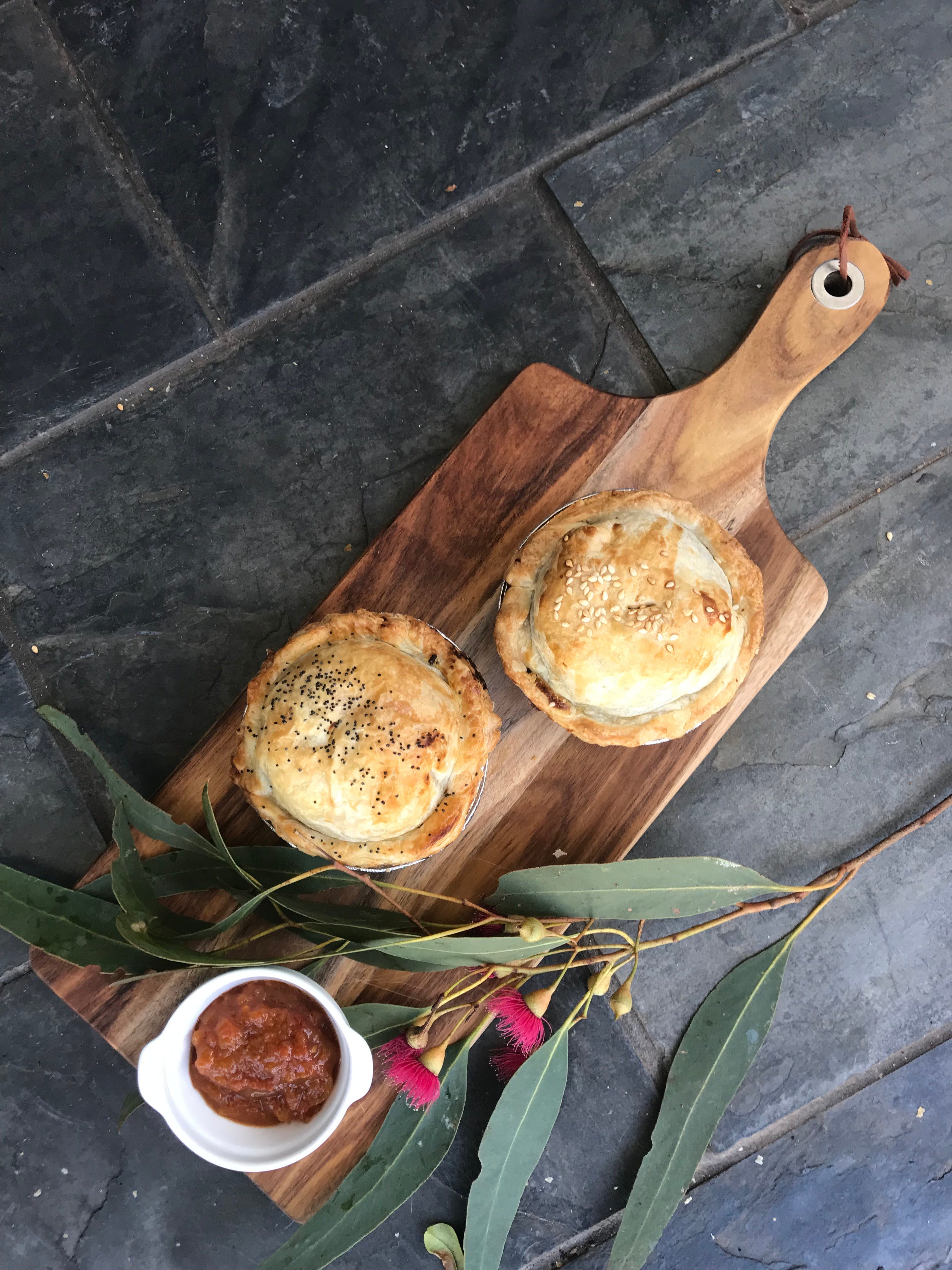 Aged Wine and Vintage Pies - Lismore Accommodation